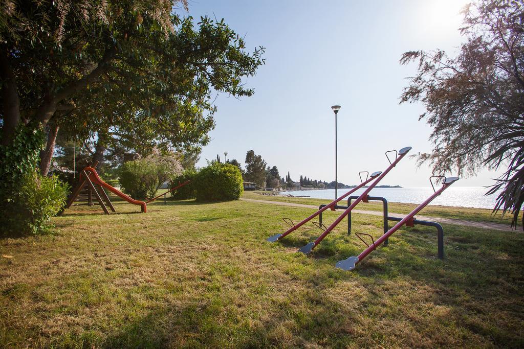 Daila Apartments Novigrad Istria Chambre photo