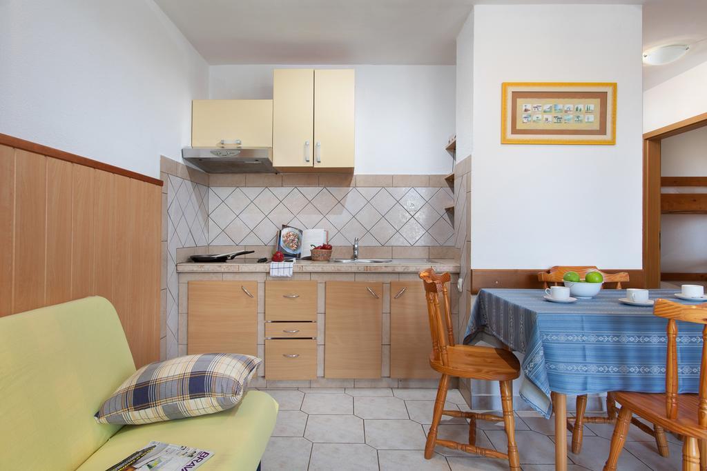 Daila Apartments Novigrad Istria Chambre photo